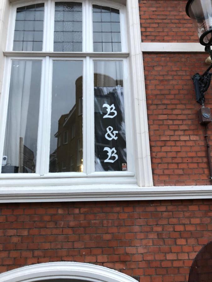 Bed and Breakfast Bbdestaete Roermond Esterno foto
